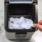 Igloo Self-Cleaning Countertop Ice Maker, 26 lbs. Per Day, 8 Pieces Every 7-8 Minutes, Aqua