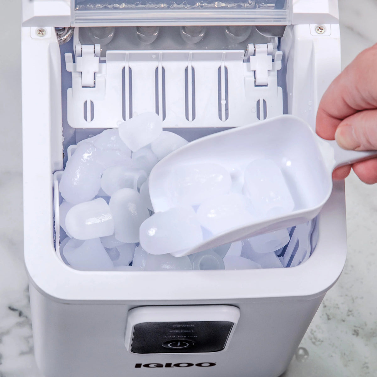 Igloo Self-Cleaning Countertop Ice Maker, 26 lbs. Per Day, 8 Pieces Every 7-8 Minutes, Aqua