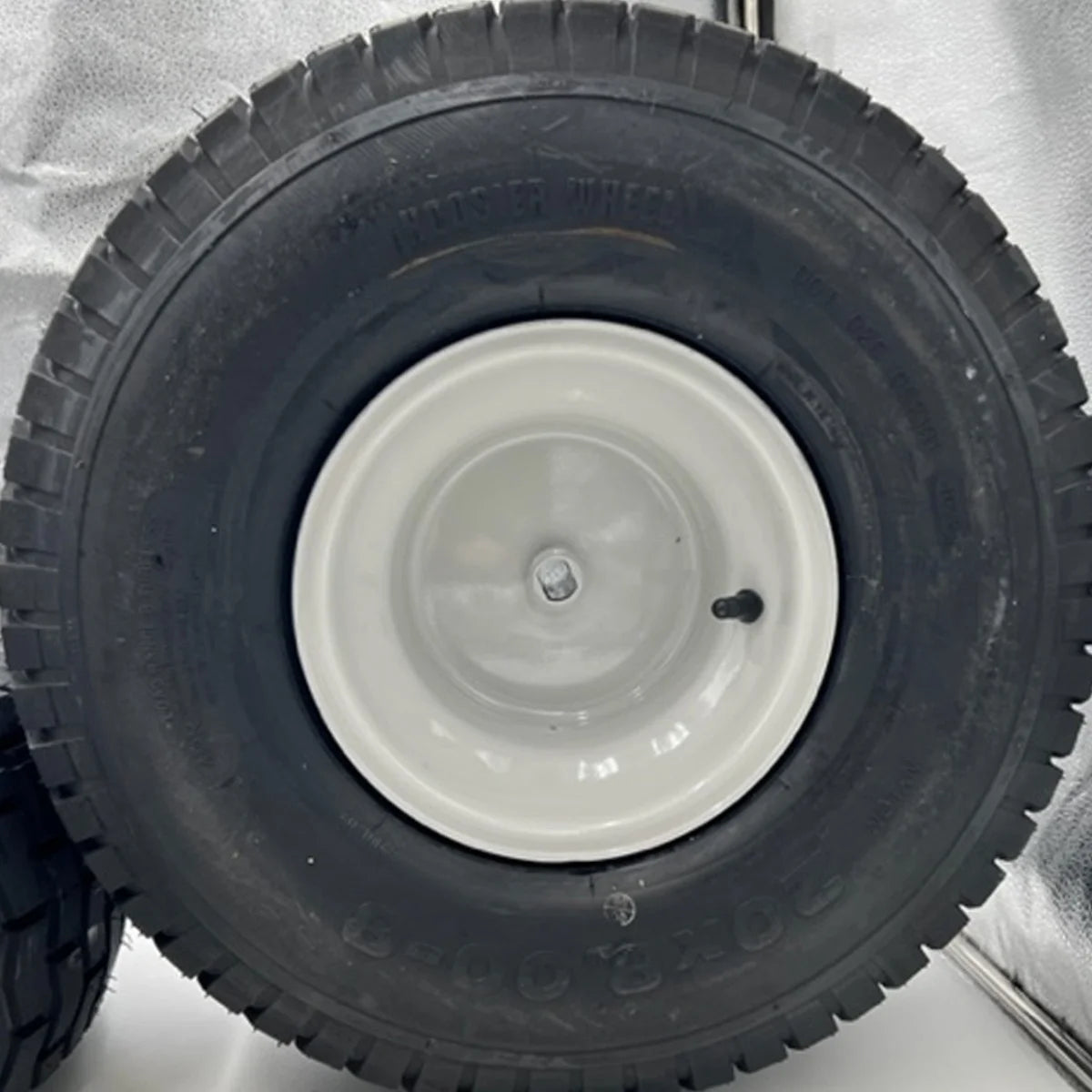 Lawn Mower Tire and Wheel Set Of 2, 20x8.00-8, Gray Rim, 3/4 Inch Axle, 2.90 Inch D-Drive Hub