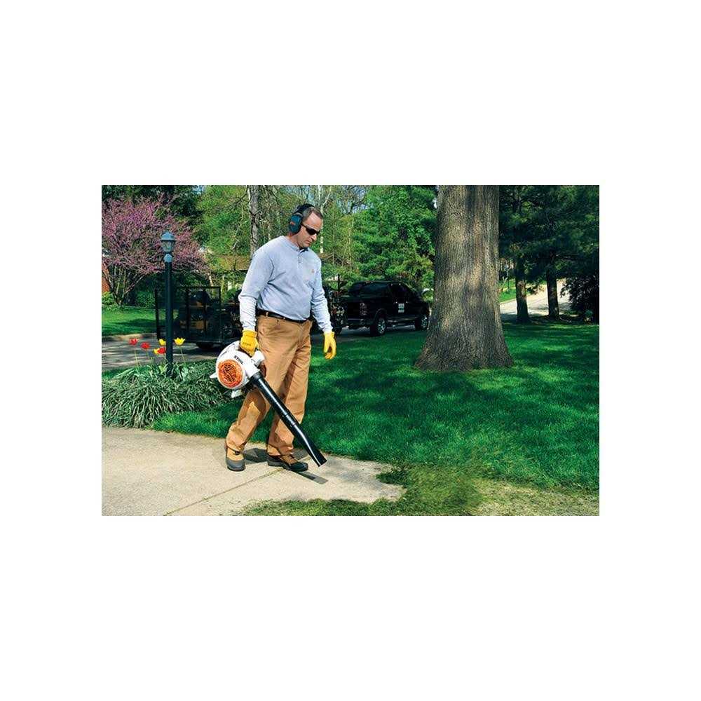STIHL Handheld Gas-Powered Blower - BG 86