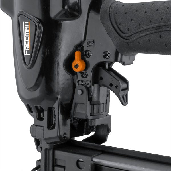 16 Gauge Pneumatic Crown Stapler, 1 Inch Wide Crown, 5/8 in. - 2 in. Staple Length