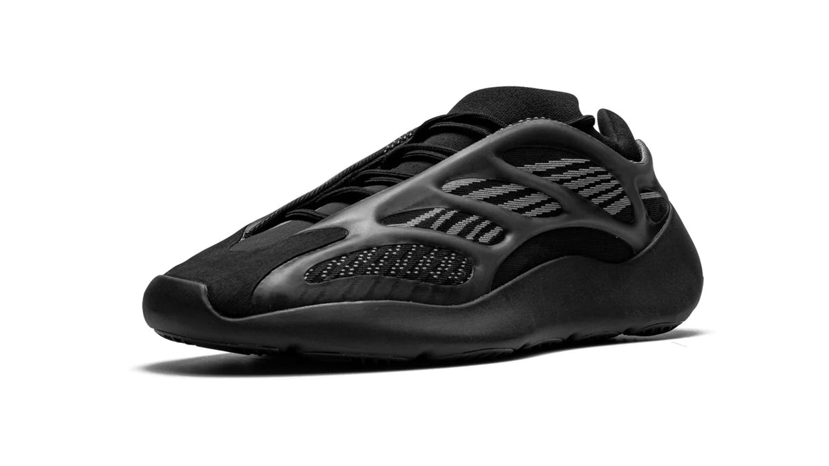 YEEZY 700 V3 Alvah Sneakers